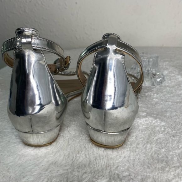 Aldo Silver Sandals with Rhinestone Strap - Picture 4 of 7